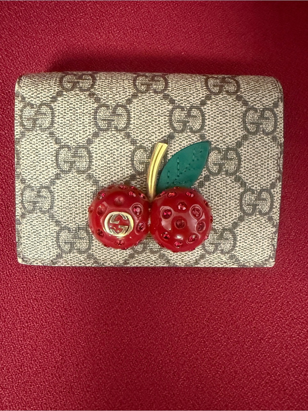 Gucci Beige GG Supreme Canvas Cherry Wallet